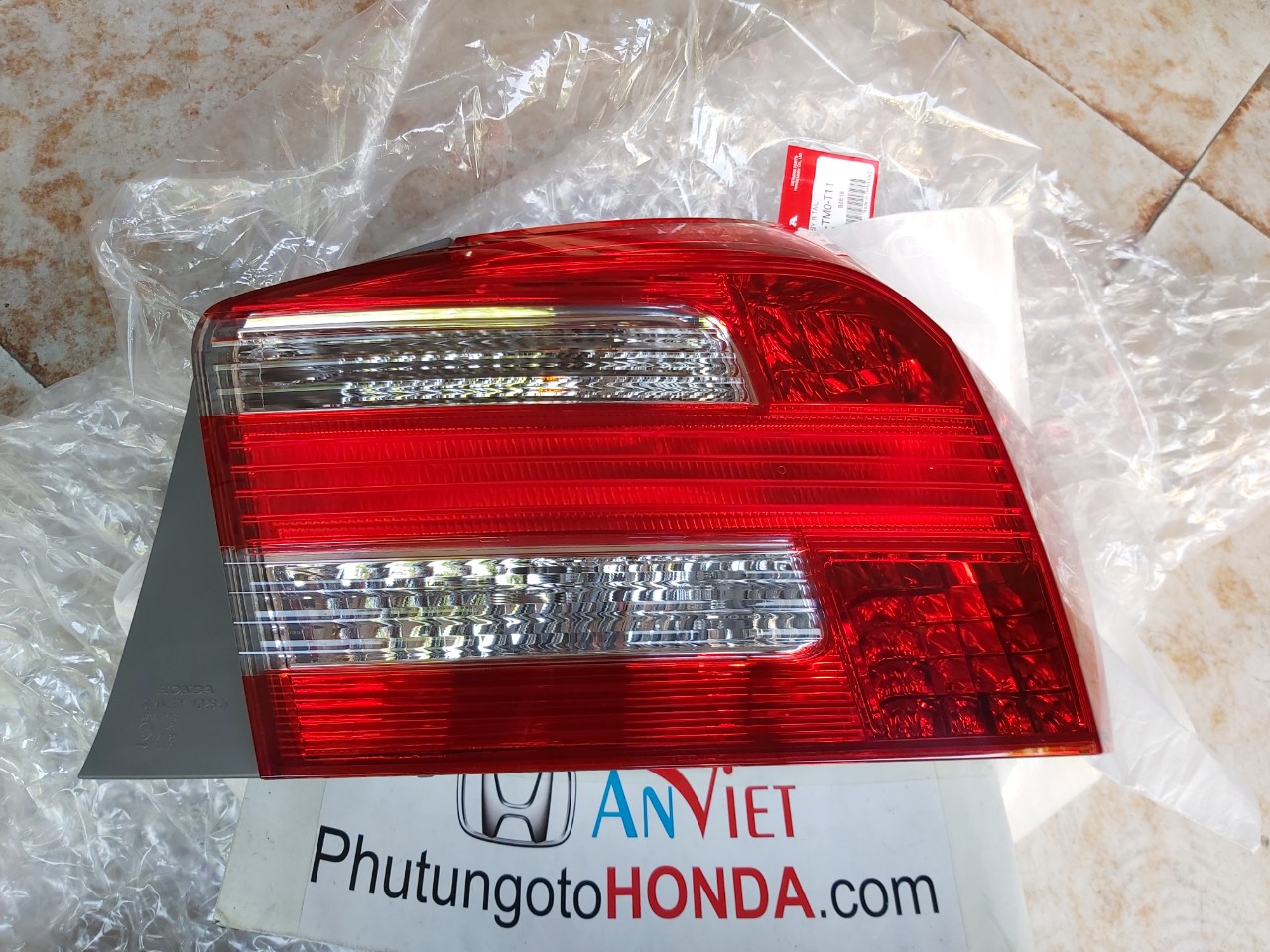 Đèn lái sau xe Honda City 2013